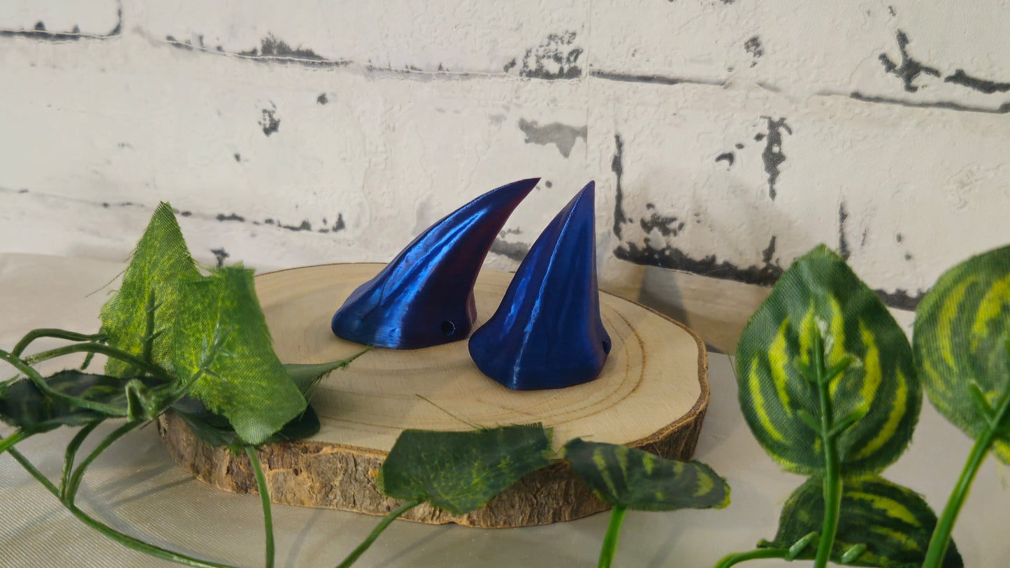 Verschiedene Cosplay 3D-gedruckte 4cm PLA-Hörner mit transparentem, dehnbarem Nylonband