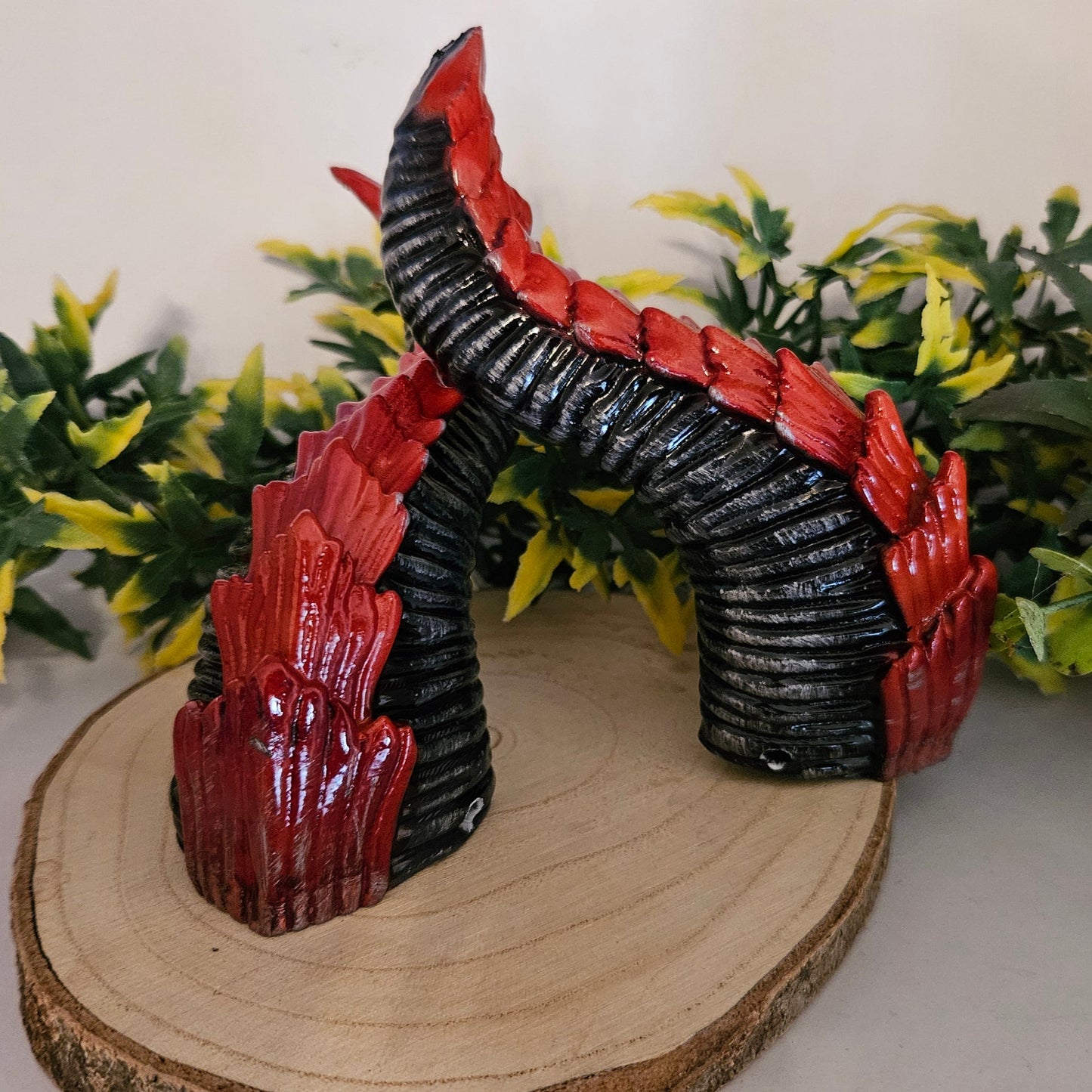 Handbemalte 3D-gedruckte Cosplay-Hörner (7 cm) aus PLA mit dehnbarem Nylonband