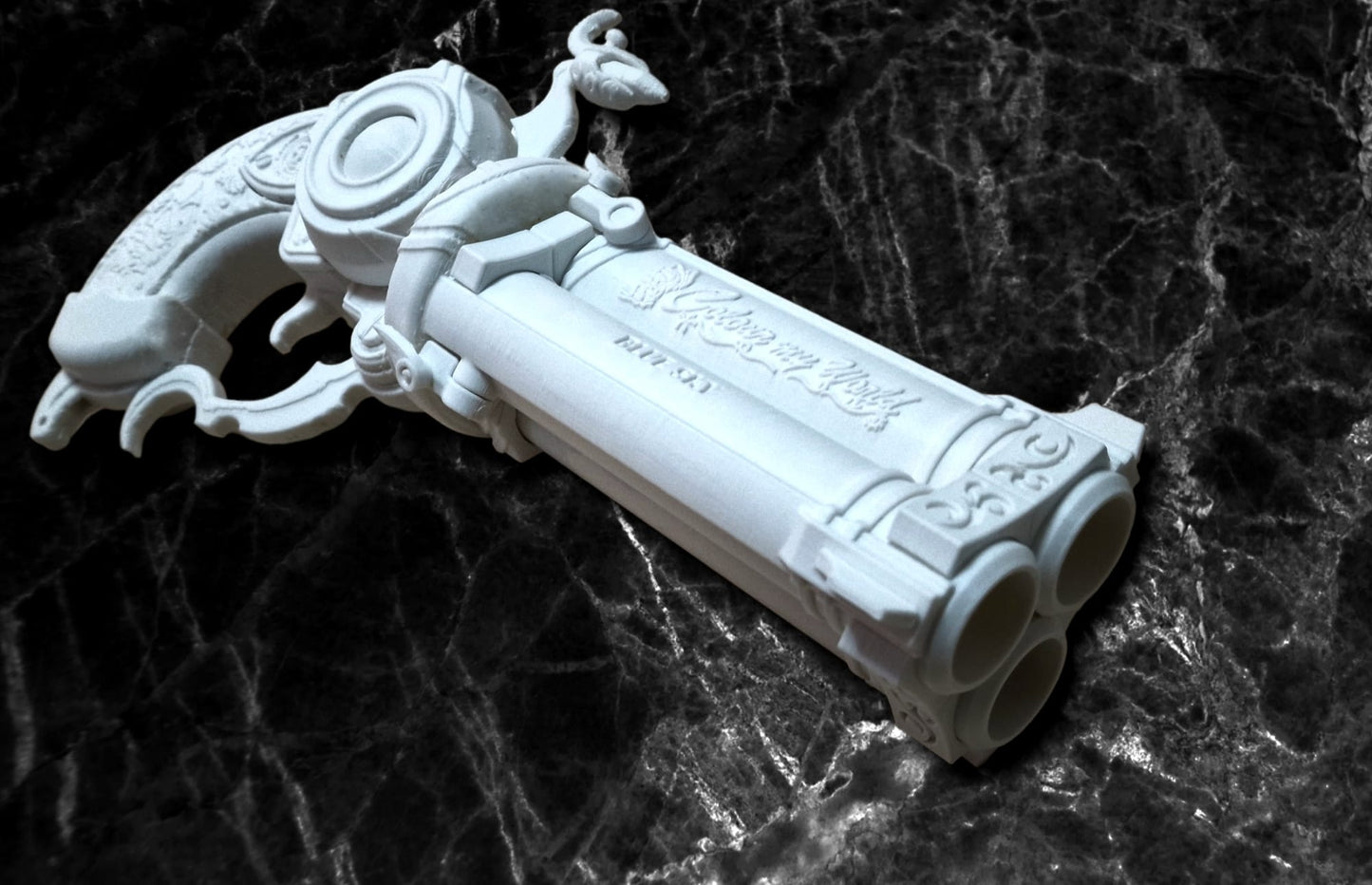Bayonetta Color the world Pistol