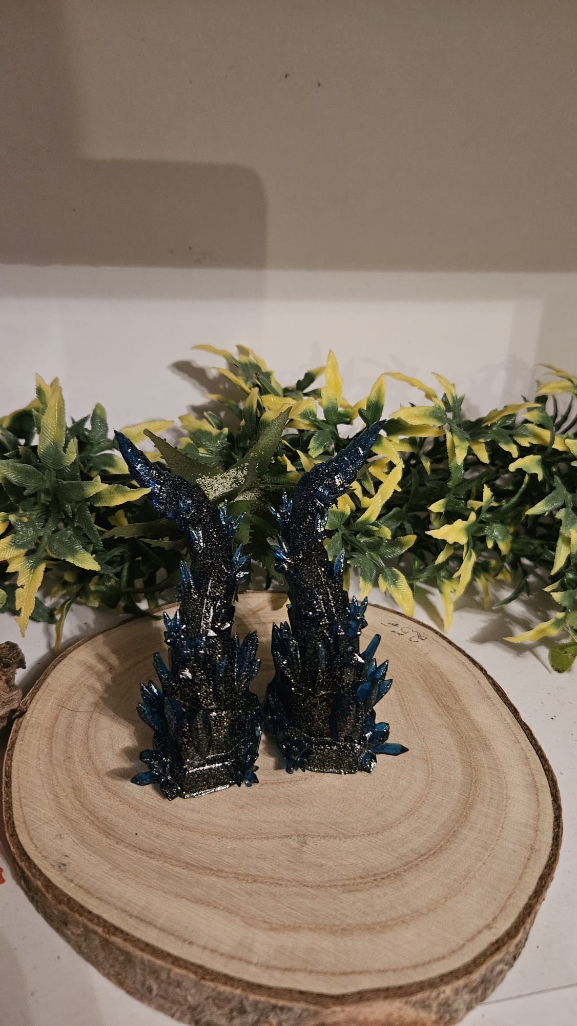 3D-gedruckte Resin-Hörner für Cosplay – Kristallartige Dämonenhörner | Handgefertigte Accessoires für Fantasy & Anime Kostüme