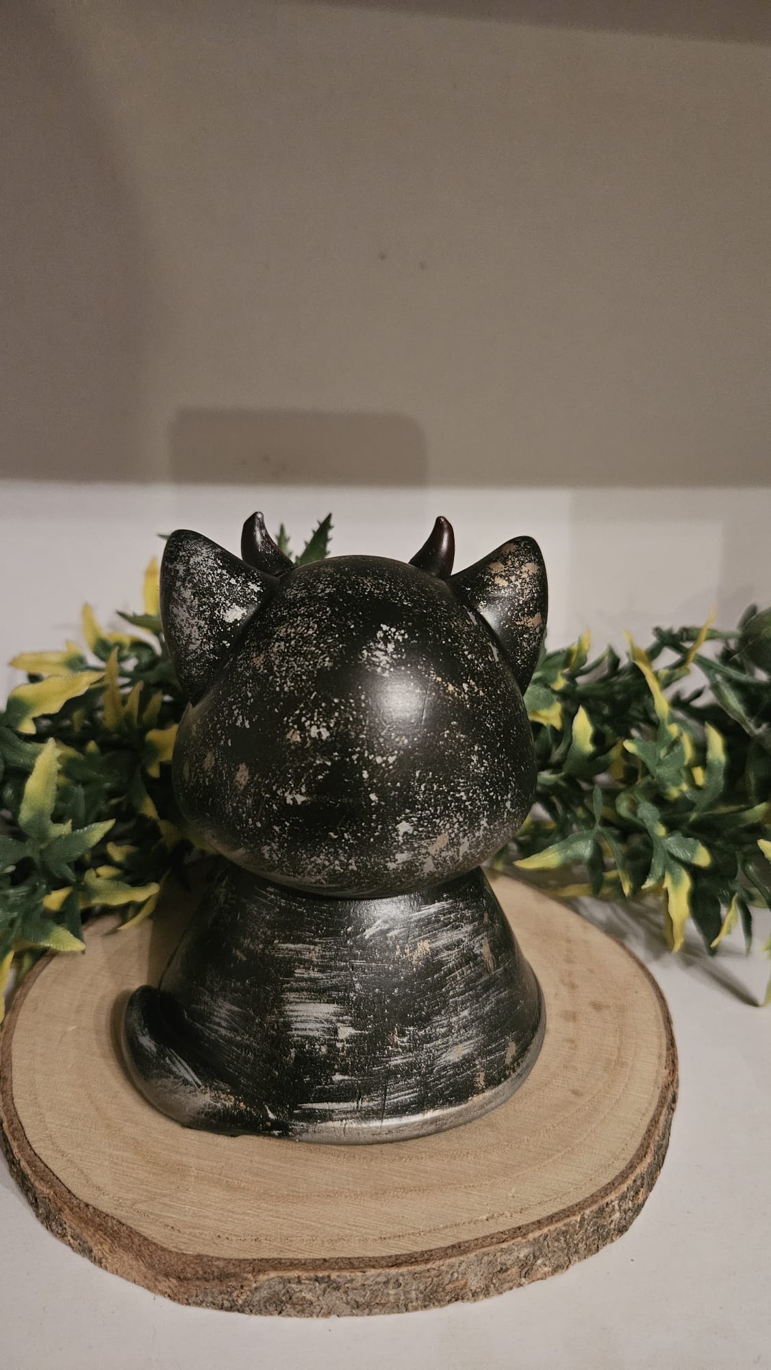 Mystic Demon Gothic Cat Figurine – Hand-Painted Resin Decoration, approx. 10cm