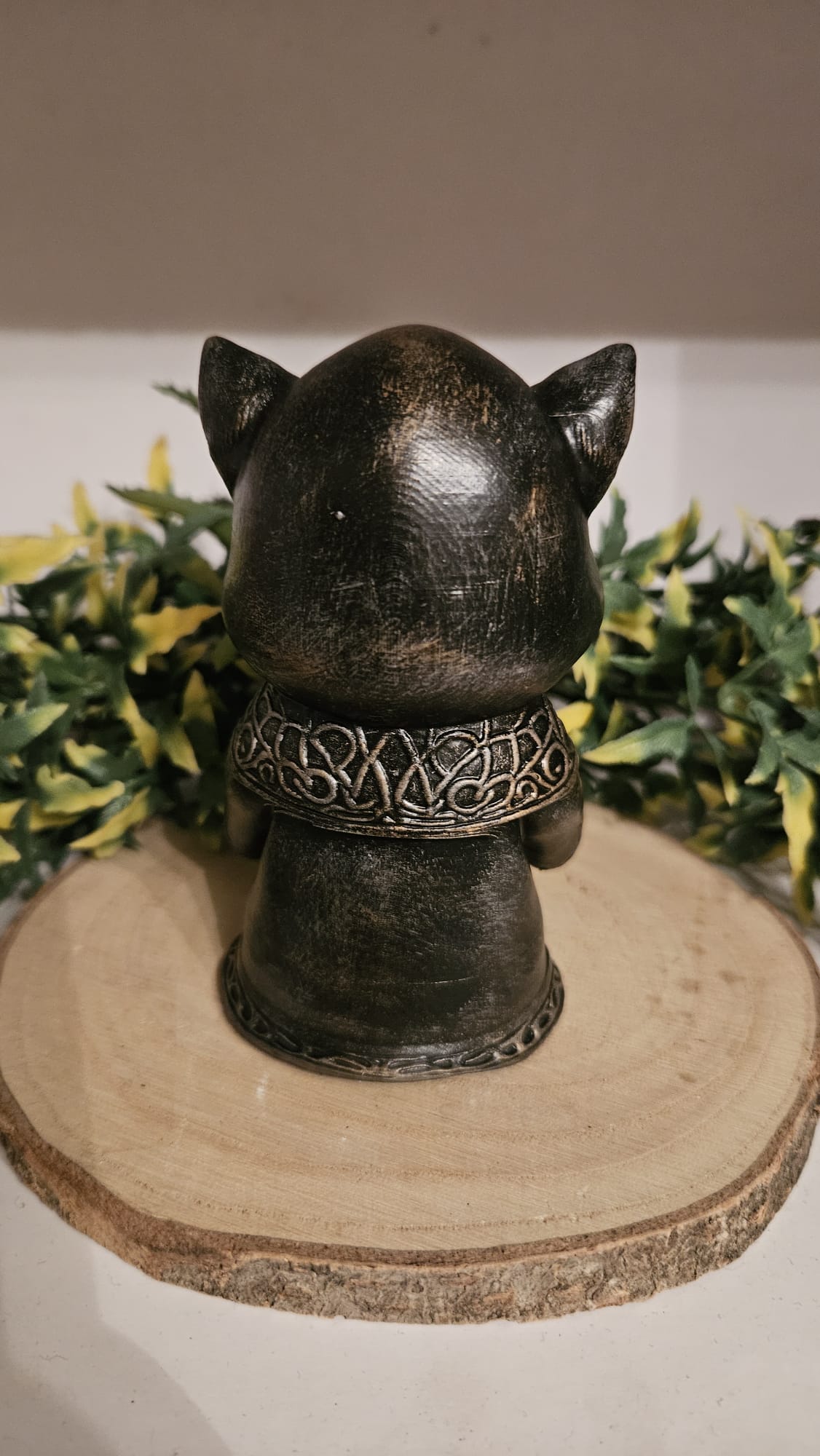 Mystical Gothic Werewolf Figurine – 3D-Printed & Hand-Painted Resin Decor, approx. 10 cm