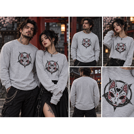 Kitsune-Maske Longsleeve – Grau | Gothic – Tragebild quadratisch 1254 × 1254
